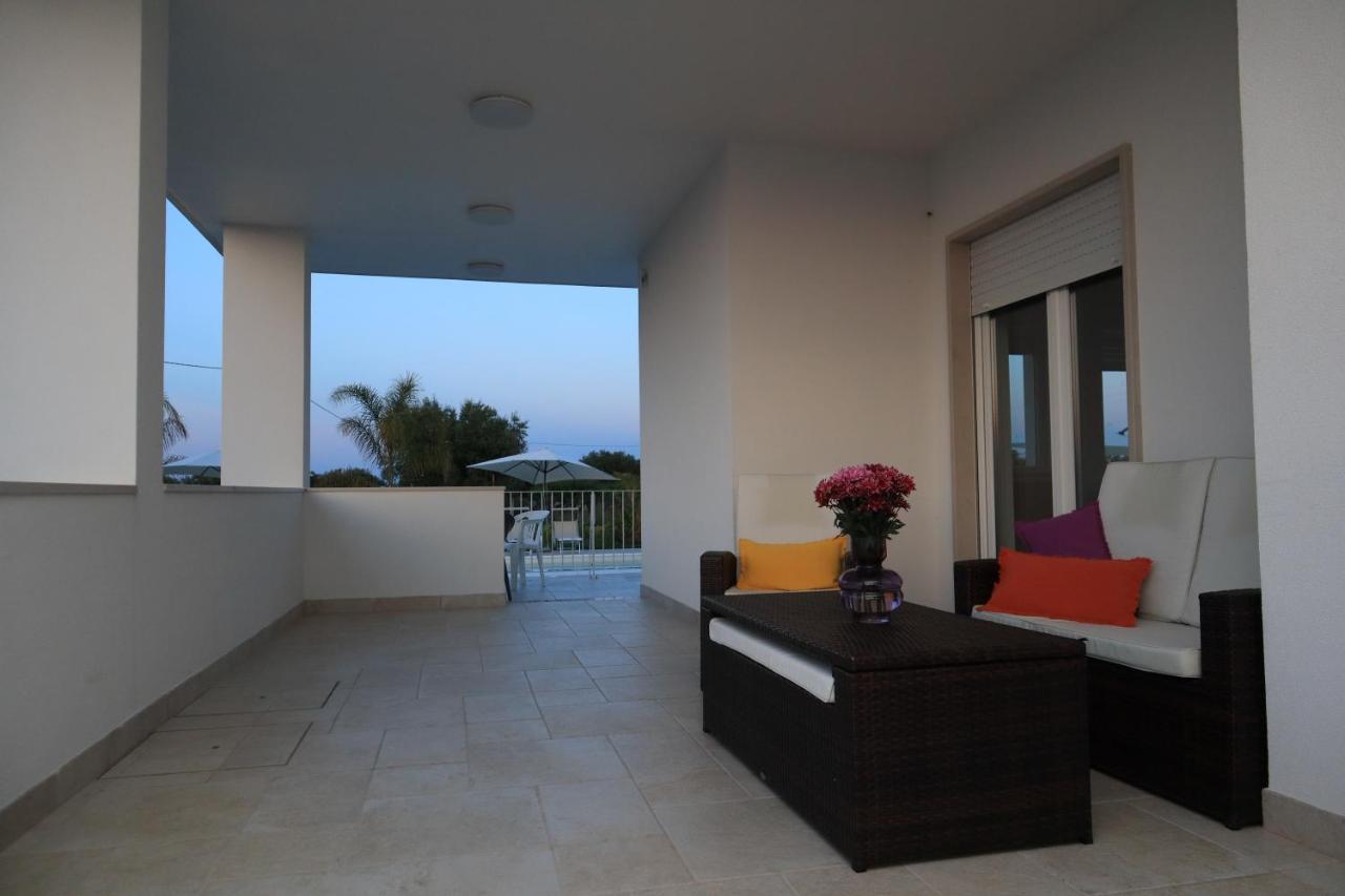Malia Holiday Villa Conversano Exterior foto